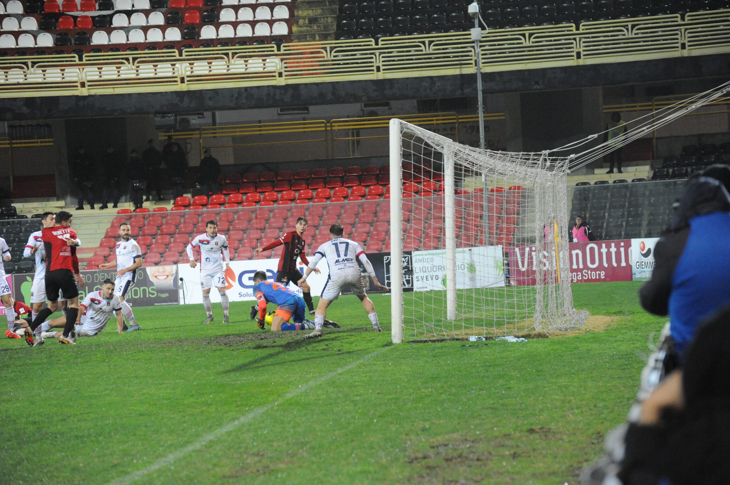 Serie C Stagione Le Foto Di Foggia Taranto Foggiacalciomania