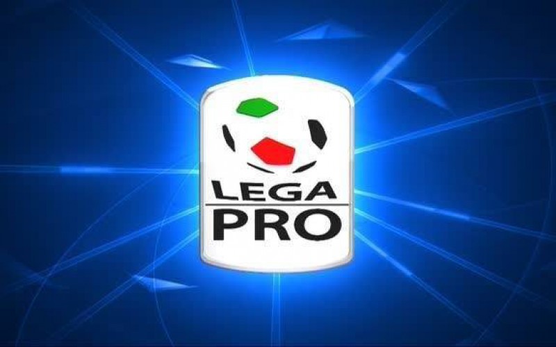 La Lega Pro è con i Marò