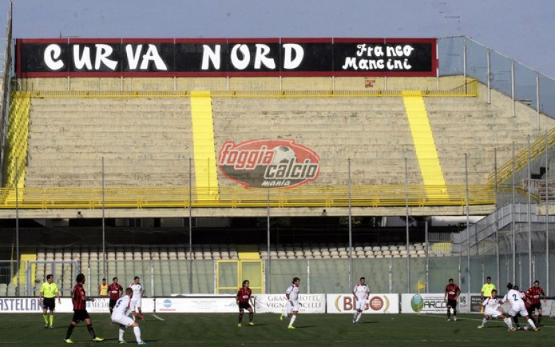 Curva Nord contro la società: “Via da Foggia o niente più sostegno”