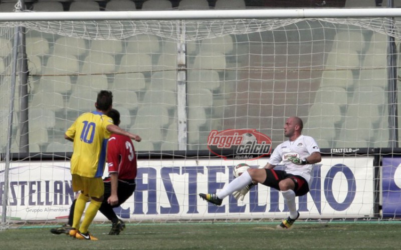 Prova sbiadita e senza personalità: in dieci minuti il Benevento stende il Foggia