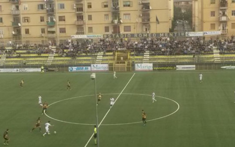 Juve Stabia-Savoia 2-1 Juve Stabia, la regina dei derby che ora mette nel mirino la capolista