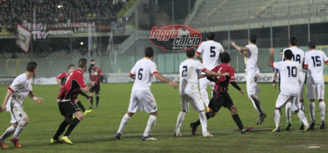 Il Foggia si aggiudica il derby contro il Lecce