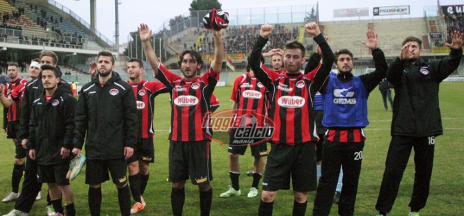 Aversa-Foggia 1-3 gara vibrante vinta dai rossoneri