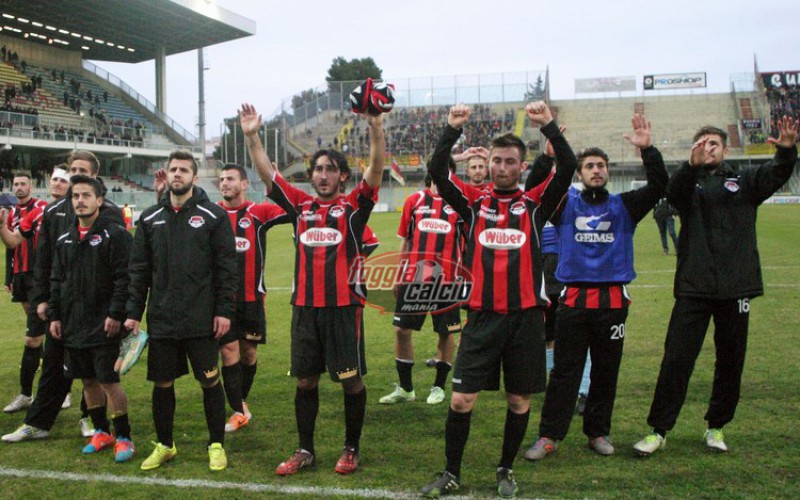 Aversa-Foggia 1-3 gara vibrante vinta dai rossoneri