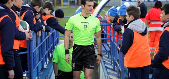 Anche da Foggia parte l’appello: “Applaudite il prossimo arbitro, fatelo per Luca”