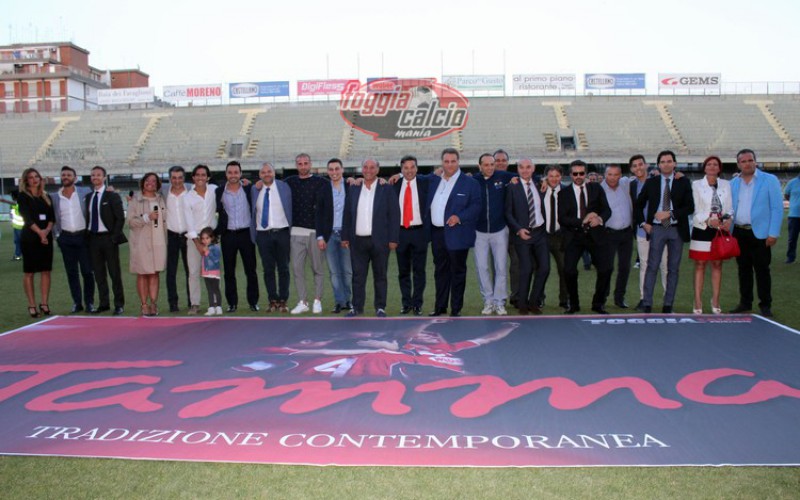 Foggia Calcio, stipendi pagati. Ora fideiussione ed iscrizione