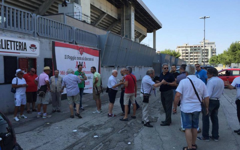 Domani botteghini chiusi