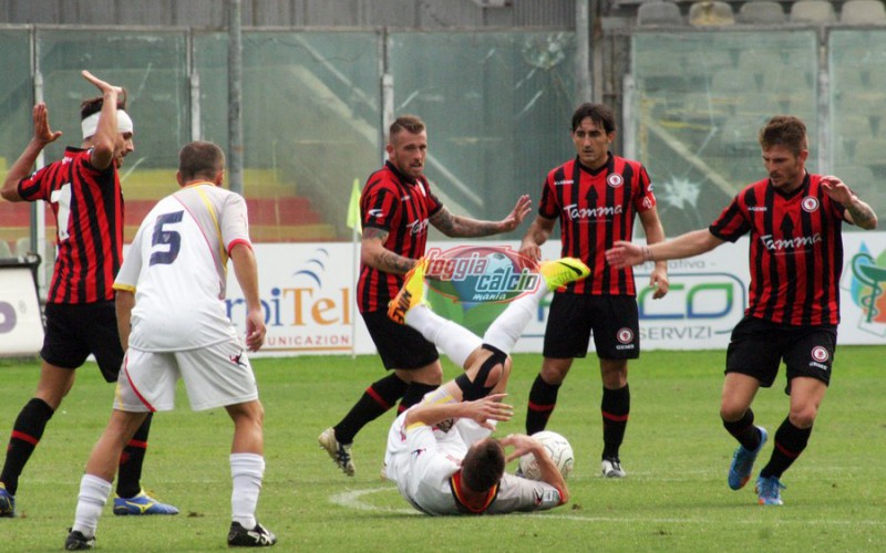 Foggia – Lecce 4 – 0 Poker rossonero, Ko il Lecce