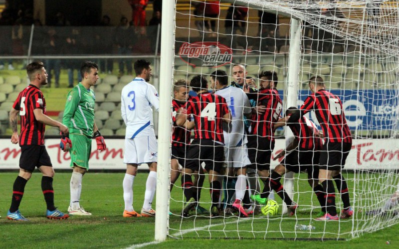 QUI PAGANESE – Le side del passato: Foggia-Paganese