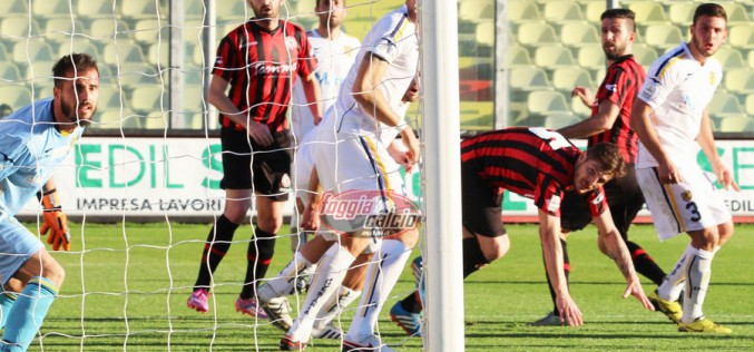 La fotocronaca di Foggia-Juve Stabia