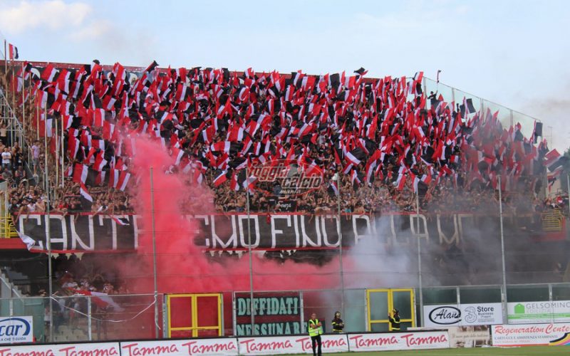 Giudice sportivo: Foggia, squalifica del campo