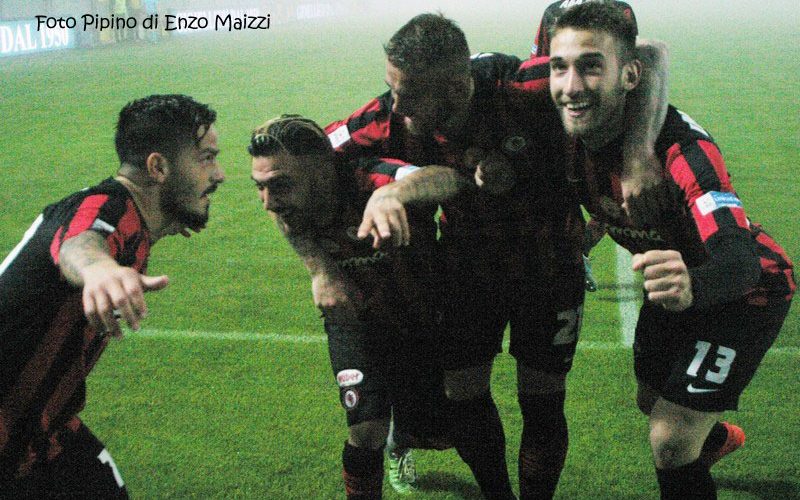 100 ANNI DI FOGGIA – 2016, il Foggia di De Zerbi vince la Coppa di C