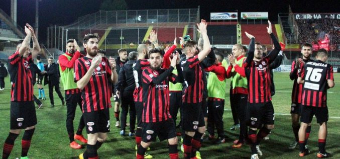 Il Foggia a Taranto per prensersi il derby e tenersi stretto il primo posto