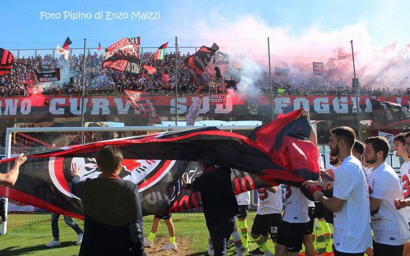 Foggia Calcio, continua la festa per la B. I campioni rossoneri al GrandApulia