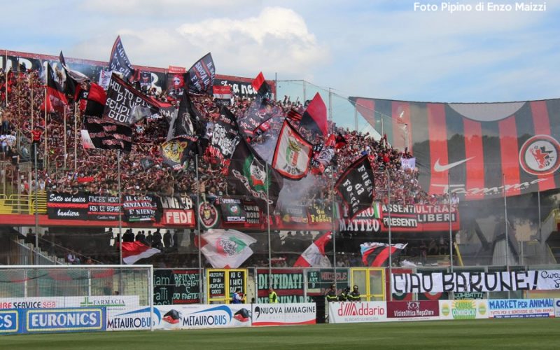 Foggia, per Fondi polverizzati i 1200 tagliandi ospiti