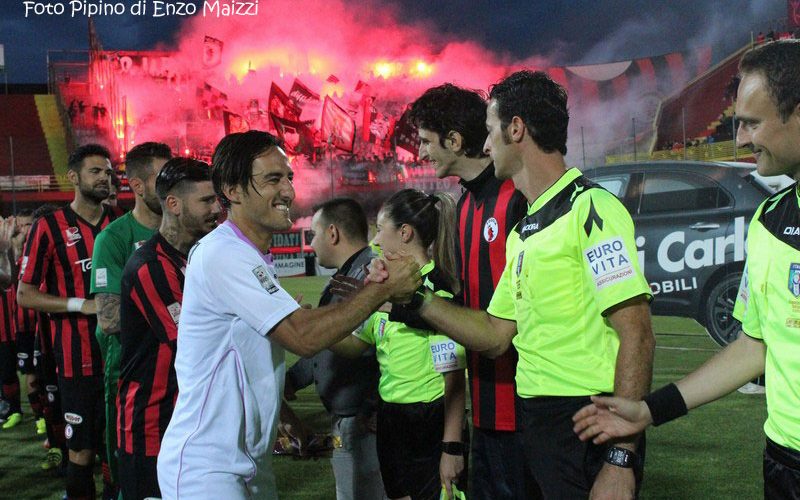 Foggia-Cremonese 3 – 1 Tris di Mazzeo e il Foggia vola in laguna!