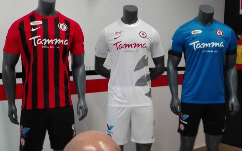 Il Foggia Calcio si rifà il look tra “B-Love” e divise 2017/2018