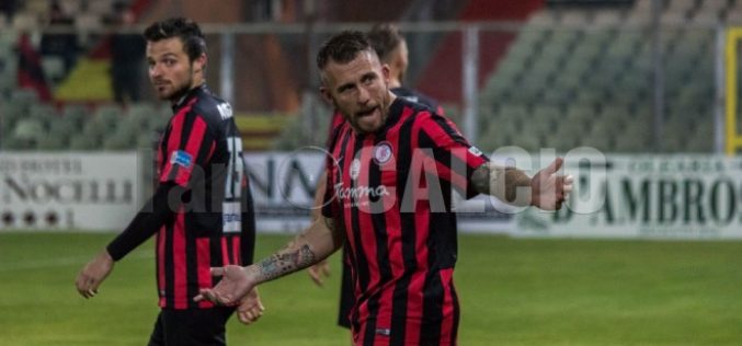 Solito Foggia, ennesima rimonta subita: passa la Cremonese 2-3