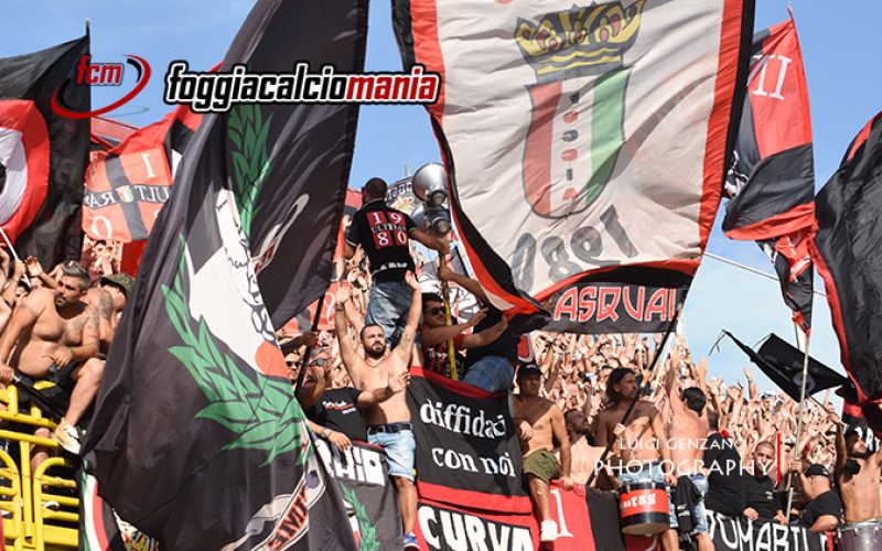 La media di quasi 1800 tifosi in trasferta. È primato assoluto per il Foggia e non solo in serie B