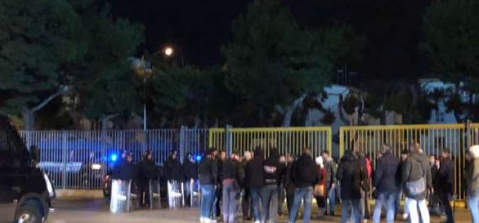 Foggia, scoppia la contestazione dei tifosi dopo l’ennesima sconfitta