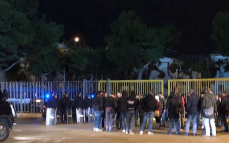 Foggia, scoppia la contestazione dei tifosi dopo l’ennesima sconfitta