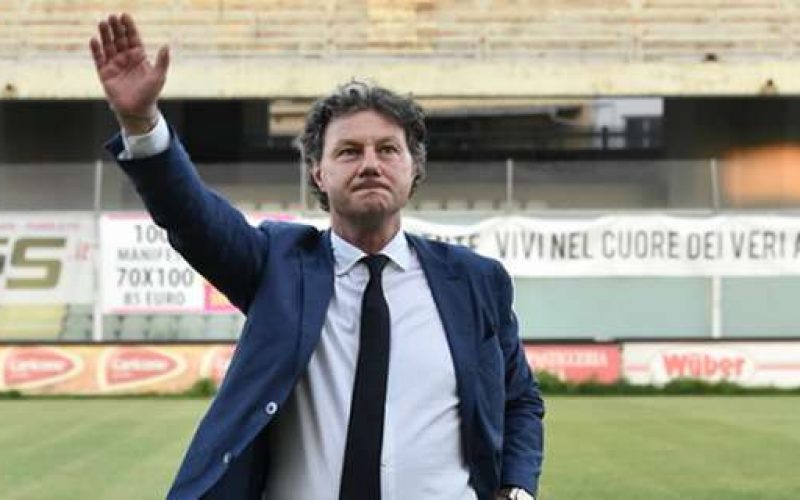 Fares: “Arriveranno giocatori importanti. Priorità alla salvezza. Nember? Fiducia nel suo operato”
