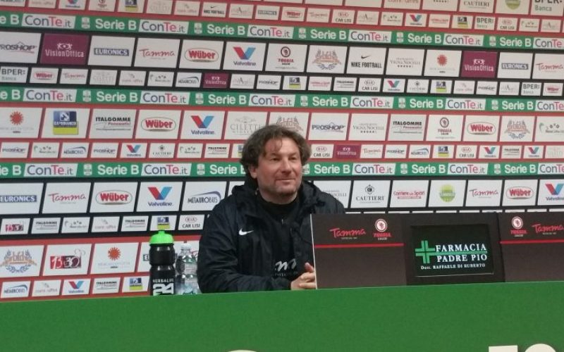 Stroppa: “Domani l’Ascoli avrà il coltello tra i denti, per noi sarà fondamentale dare continuità”