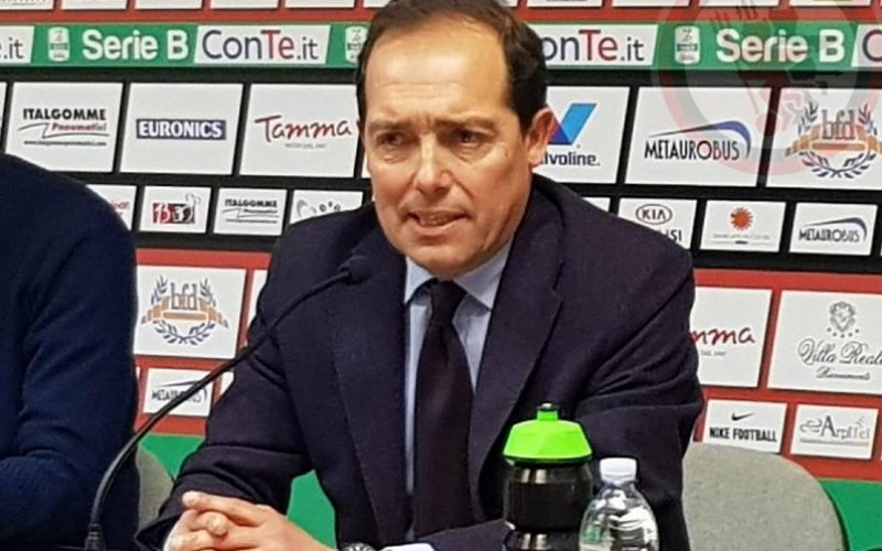 Foggia calcio, il commissario fa chiarezza: “Proroga? Impossibile legalmente, al momento. E poi non c’è bisogno…”