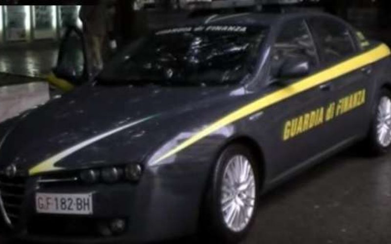 Avellino visita della Guardia di Finanza in sede acquisite fatture