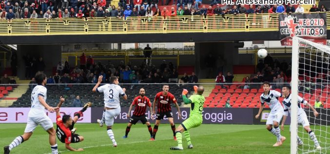 Il Foggia si fa raggiungere due volte dal Brescia, allo Zaccheria finisce 2-2