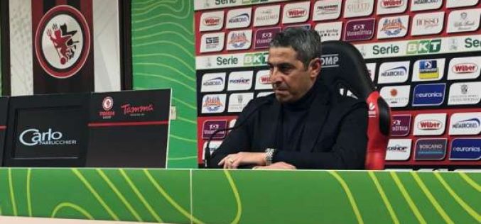 Foggia, Padalino: “Mentalità e sacrificio. L’arbitro non ha visto due episodi”