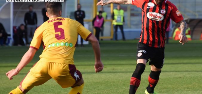 Foggia, Mazzeo al 90′: “Punto importante, non potevamo perdere”