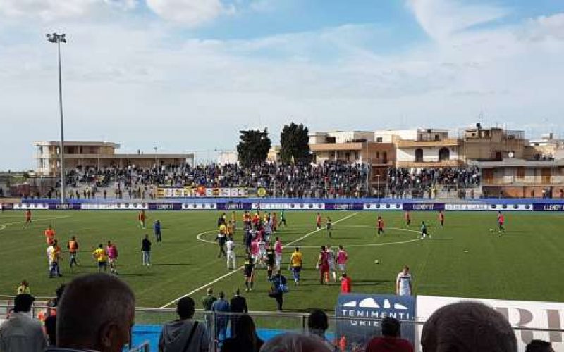 Il big match del ‘Monterisi’ è gialloblù: il Cerignola piega 3-1 il Picerno