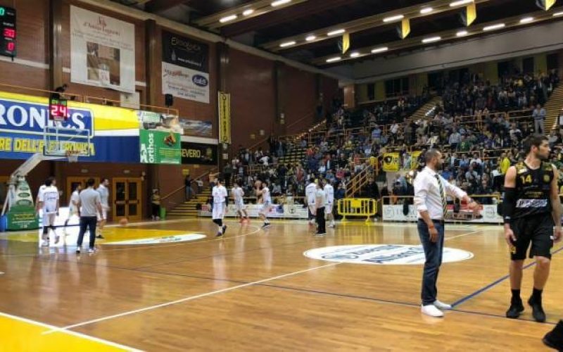 Basket, Play Off serie B: San Severo vola in semifinale!