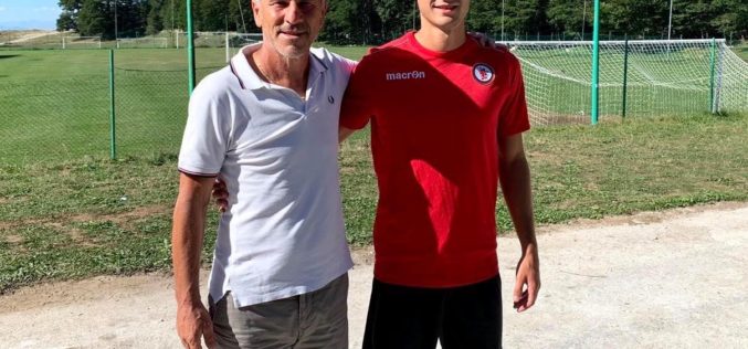 UFFICIALE – Foggia, firma il centrocampista Filippo Gemmi