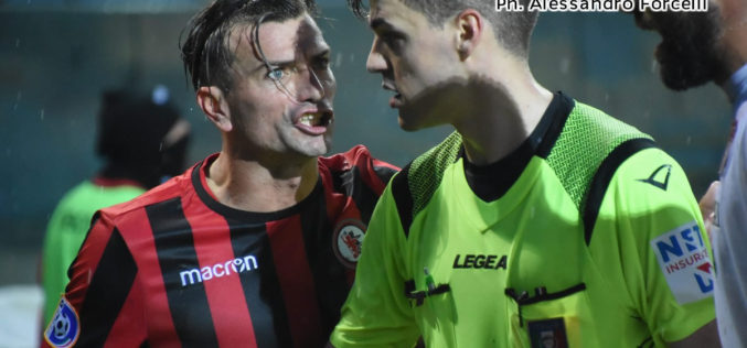 Il punto – Serie D/H: Foggia nuova capolista, ma il Bitonto ha un match-ball mercoledì. Taranto, ko doloroso. Crisi Brindisi