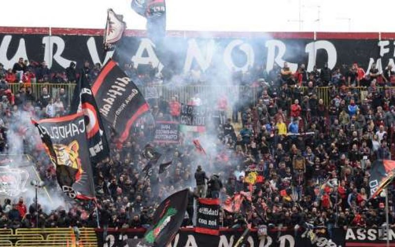 La media spettatori dell’ultima serie D: a Palermo quasi in 16mila per ogni gara, a Foggia quasi seimila a gara