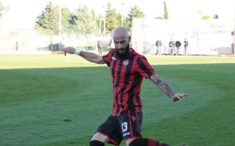 Viscomi dà priorità ai rossoneri: respinte alcune proposte dalla D