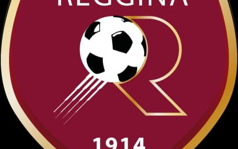 Reggina, parla l’agente di Reginaldo: “La sua volontà è quella di chiudere la carriera disputando la sua ultima stagione in Serie A con gli amaranto”