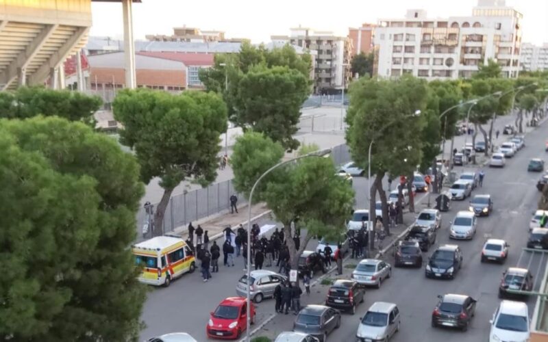 La Foggia Ultras: Via questa Società dalla città!