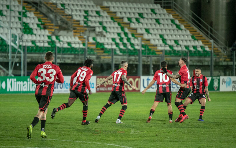 TFG SPORT – Calcio, quando i soldi non sono…tutto: ecco la speciale graduatoria dei costi della serie C. E per il Foggia…