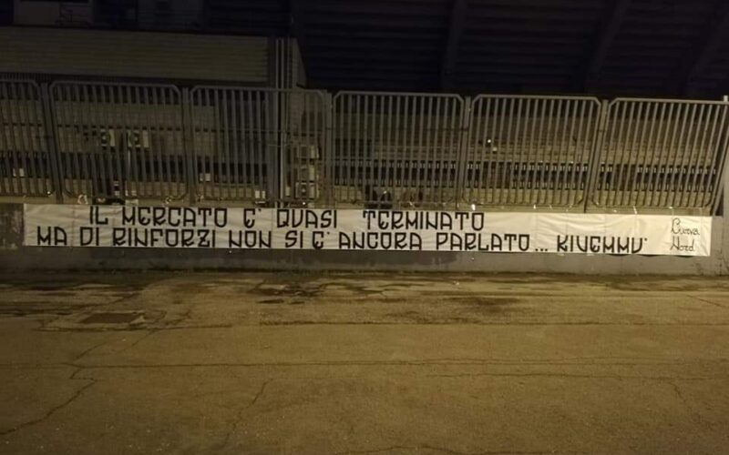 Il Foggia è di chi lo ama, non di chi lo usa… (firmato Curva Nord Foggia)