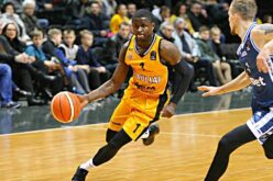 Keron DeShields: è lui il secondo americano tesserato dall’Allianz Pazienza