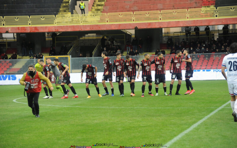 Foggia, positivo al Covid un componente del gruppo squadra