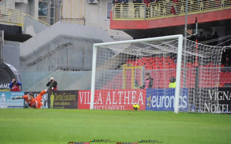 Foggia, sono tre i rossoneri positivi al Covid-19