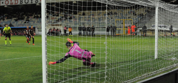 Il Foggia sonnecchia per 50 minuti e tenta l’arrembaggio (inutile) nel finale: contro il Latina finisce 1-3