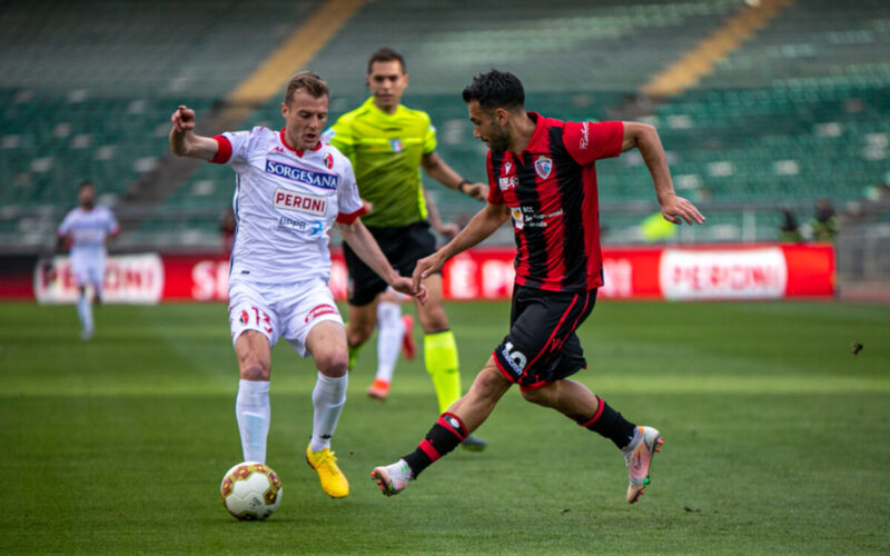 Precedenti: Equilibrio perfetto alla vigilia del derby d’Apulia 39