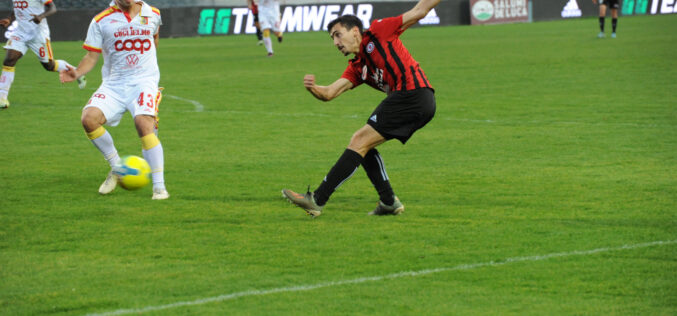 Ogunseye e D’Ursi portano il Foggia in semifinale: 2-0 al Catanzaro