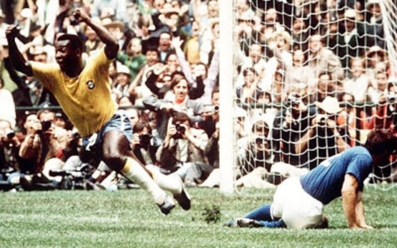 Pelé è morto, il mondo del calcio è in lutto