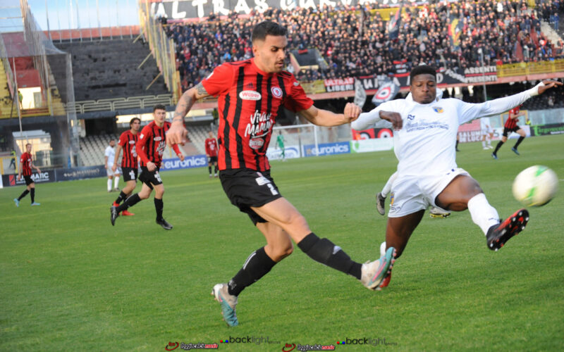 La fotocronaca di Foggia-Giugliano